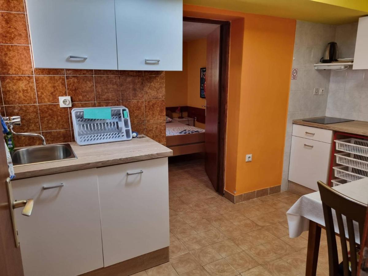 Apartments Jelena เปโรย ภายนอก รูปภาพ