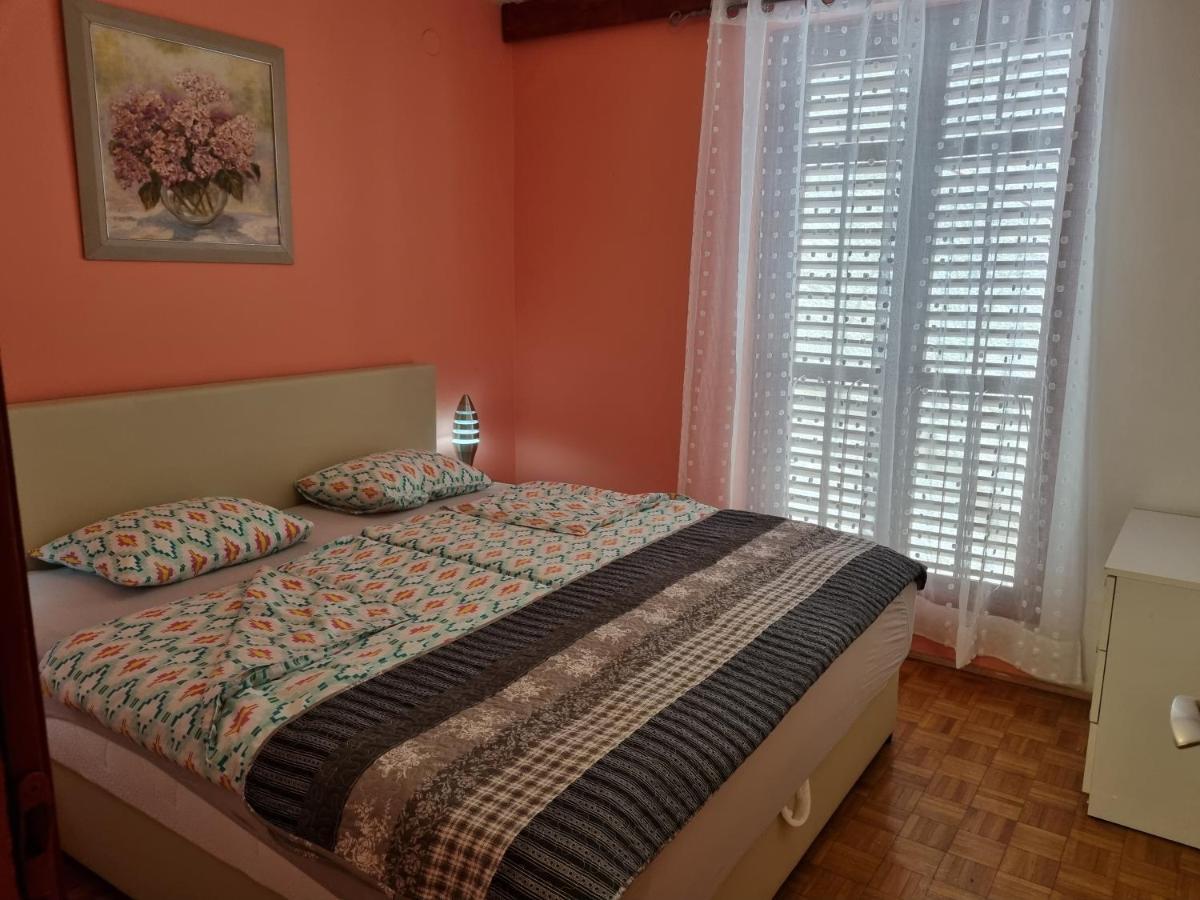 Apartments Jelena เปโรย ภายนอก รูปภาพ